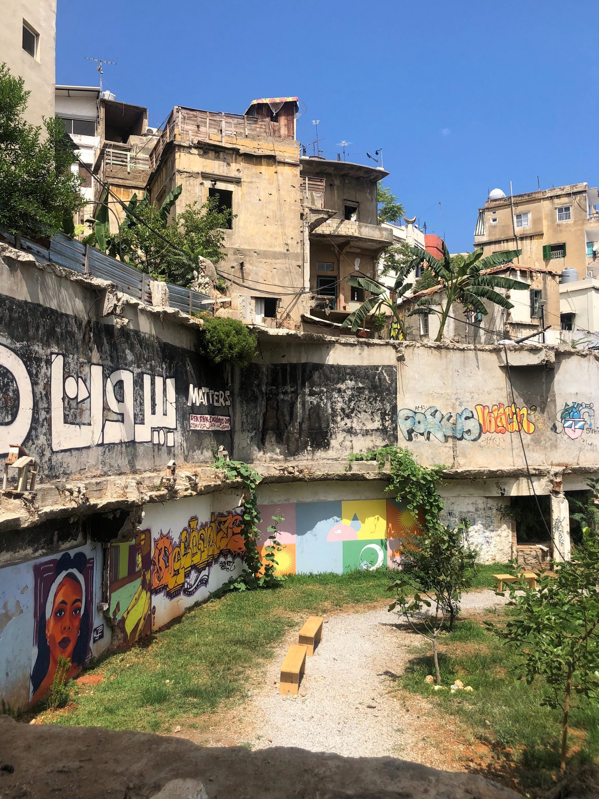 Kuva Mar Mikhaelin naapurustosta Beirutista.
